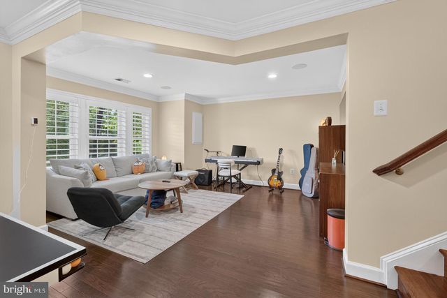 12230 WATER ELM LN, Fairfax, VA 22030