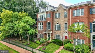 12230 WATER ELM LN, Fairfax, VA 22030
