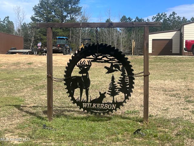 767 Mt Olive Road, Byhalia, MS 38611