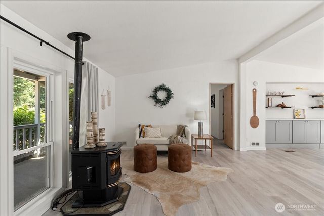 12407 207th Avenue E, Bonney Lake, WA 98391