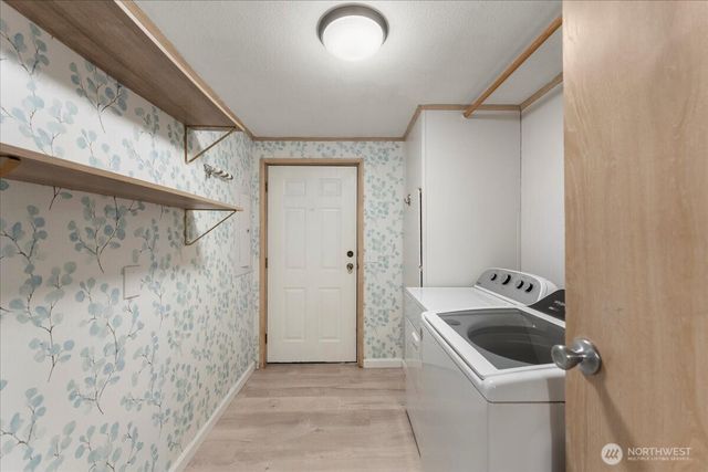12407 207th Avenue E, Bonney Lake, WA 98391