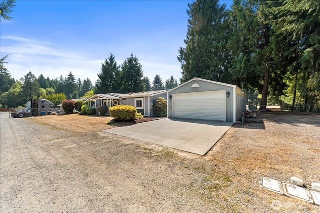 12407 207th Avenue E, Bonney Lake, WA 98391