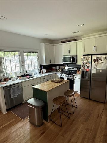 556 Seal Place NE B, Atlanta, GA 30308