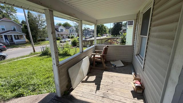 1482 Genessee Avenue, Columbus, OH 43211