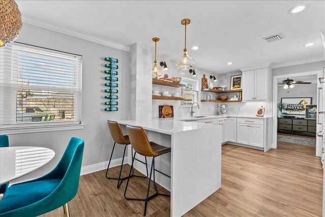 4331 Long Grove Drive, Seabrook, TX 77586