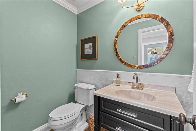 4331 Long Grove Drive, Seabrook, TX 77586