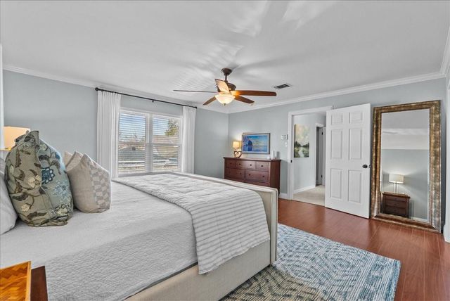 4331 Long Grove Drive, Seabrook, TX 77586