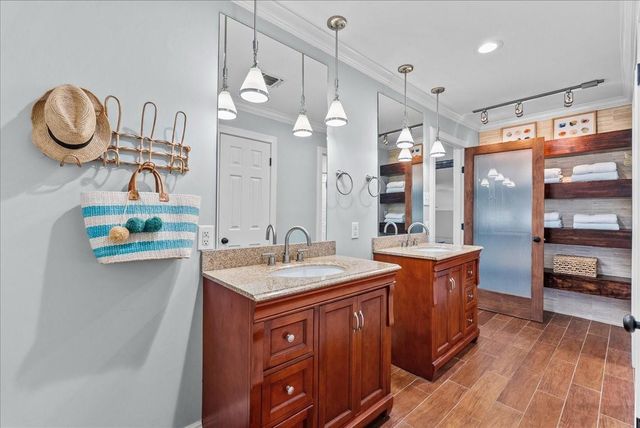 4331 Long Grove Drive, Seabrook, TX 77586