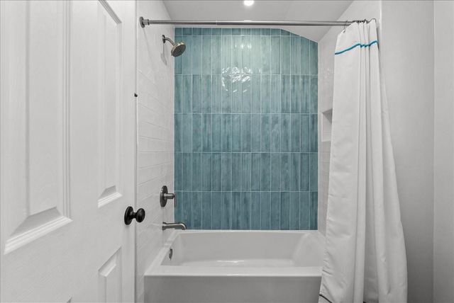 4331 Long Grove Drive, Seabrook, TX 77586