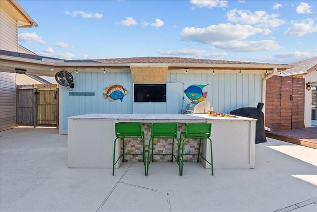 4331 Long Grove Drive, Seabrook, TX 77586