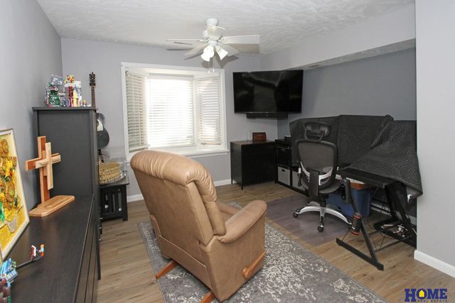 610 Teakwood Drive, Lincoln, NE 68510