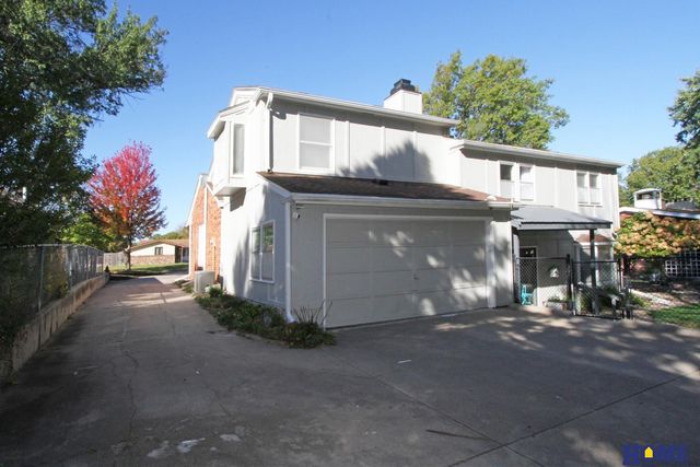 610 Teakwood Drive, Lincoln, NE 68510