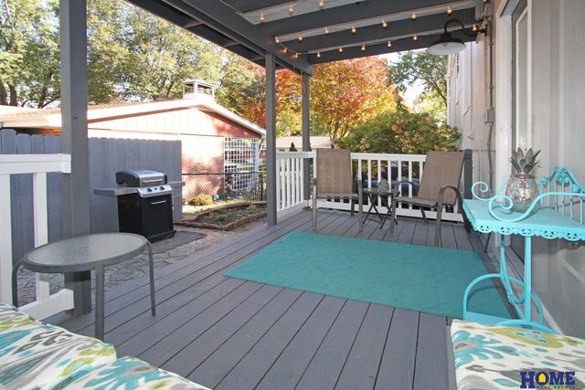 610 Teakwood Drive, Lincoln, NE 68510