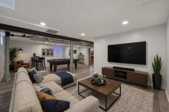 7320 Russell Avenue S, Richfield, MN 55423