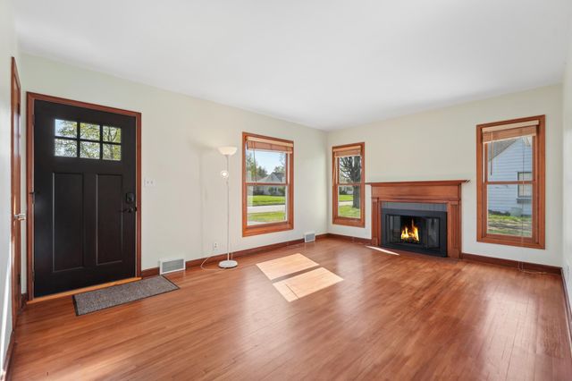 7320 Russell Avenue S, Richfield, MN 55423