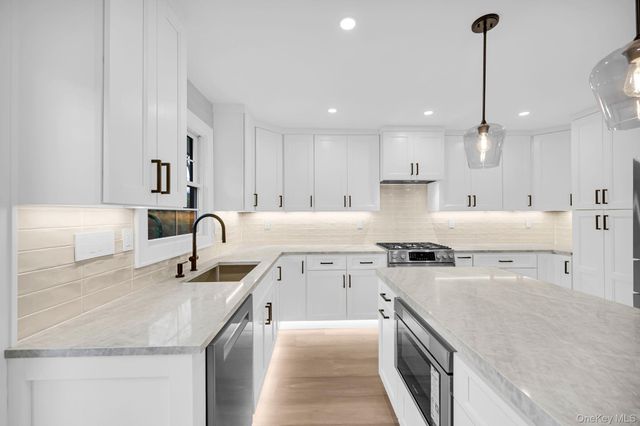 82 Seton Drive, New Rochelle, NY 10804