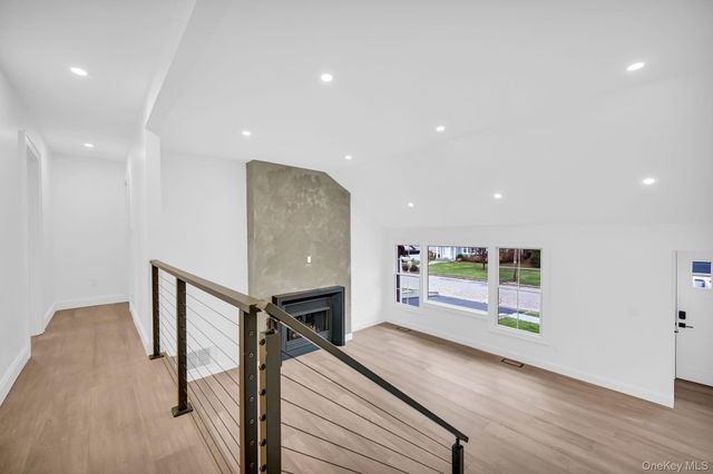 82 Seton Drive, New Rochelle, NY 10804