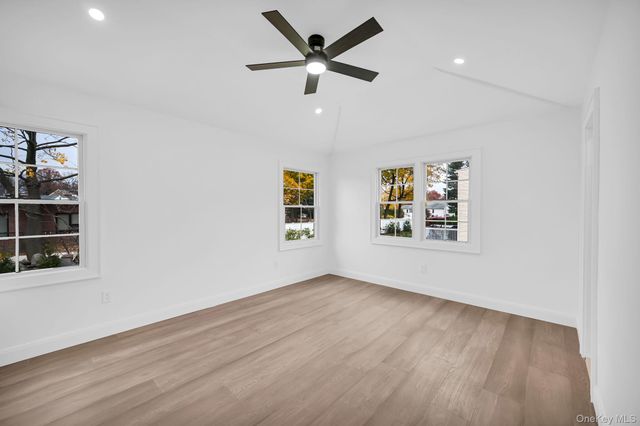 82 Seton Drive, New Rochelle, NY 10804