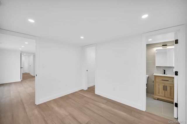 82 Seton Drive, New Rochelle, NY 10804