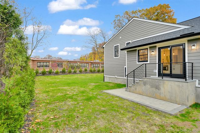 82 Seton Drive, New Rochelle, NY 10804