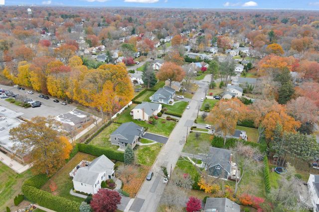 82 Seton Drive, New Rochelle, NY 10804