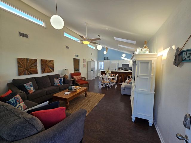 12929 John Reynolds Road, Galveston, TX 77554