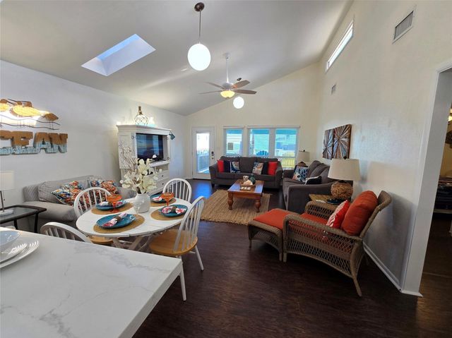 12929 John Reynolds Road, Galveston, TX 77554