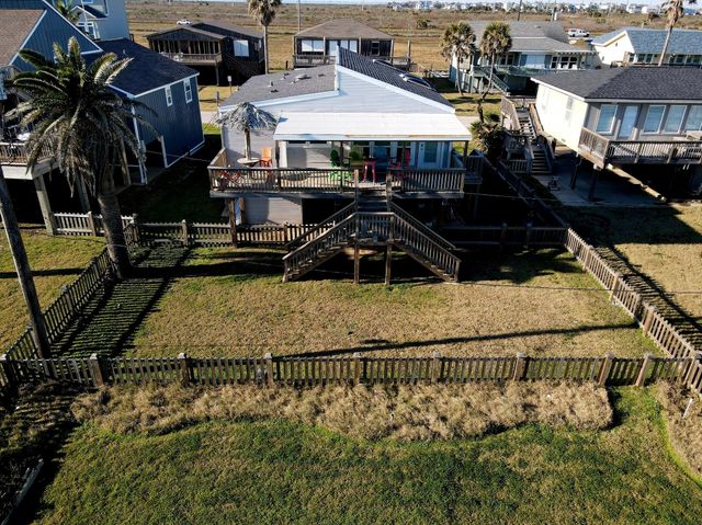 12929 John Reynolds Road, Galveston, TX 77554