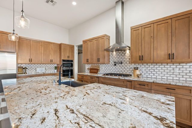 6717 Nacelle Road NE, Rio Rancho, NM 87144