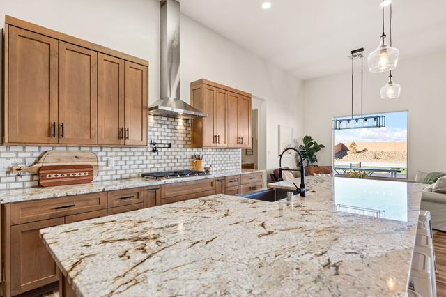 6717 Nacelle Road NE, Rio Rancho, NM 87144