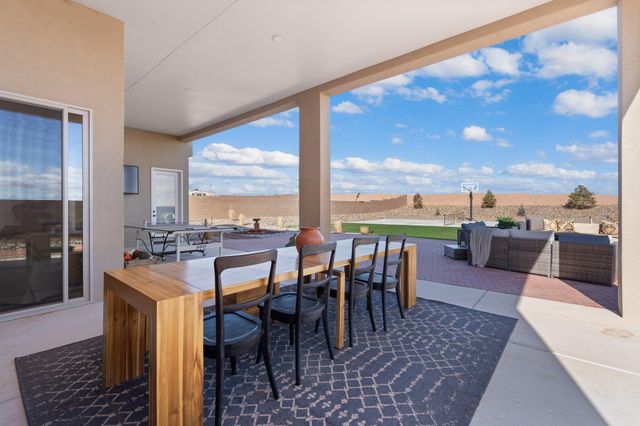 6717 Nacelle Road NE, Rio Rancho, NM 87144