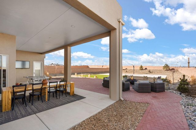 6717 Nacelle Road NE, Rio Rancho, NM 87144