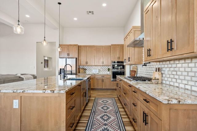 6717 Nacelle Road NE, Rio Rancho, NM 87144