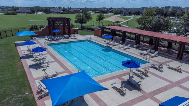 7112 Carmona, Grand Prairie, TX 75054