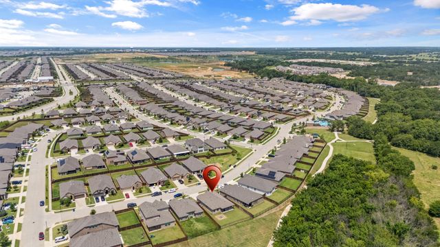 3216 Maroon Creek Road, Aubrey, TX 76227