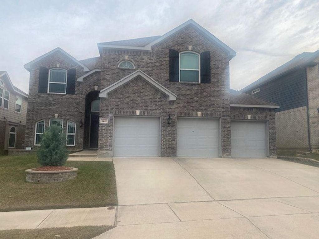 6441 Dove Chase Lane, Fort Worth, TX 76123