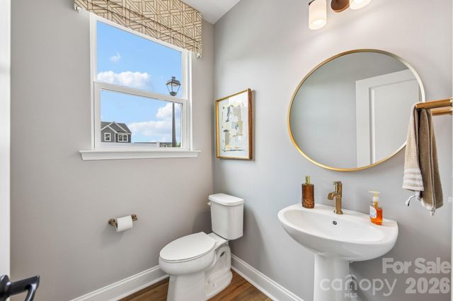 9024 Gulledge Court, Charlotte, NC 28262