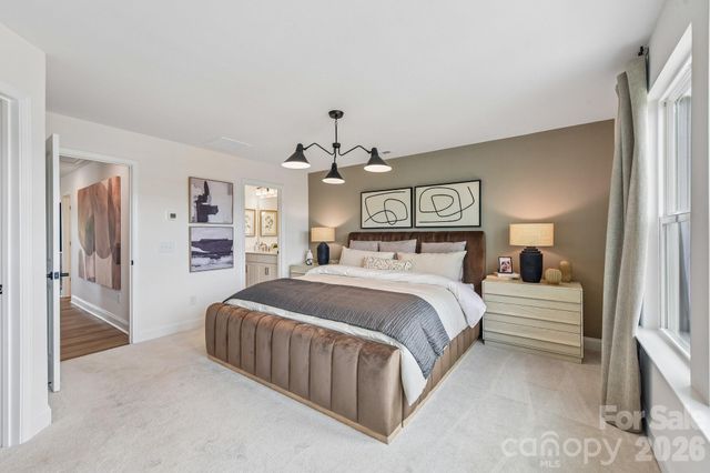 9024 Gulledge Court, Charlotte, NC 28262