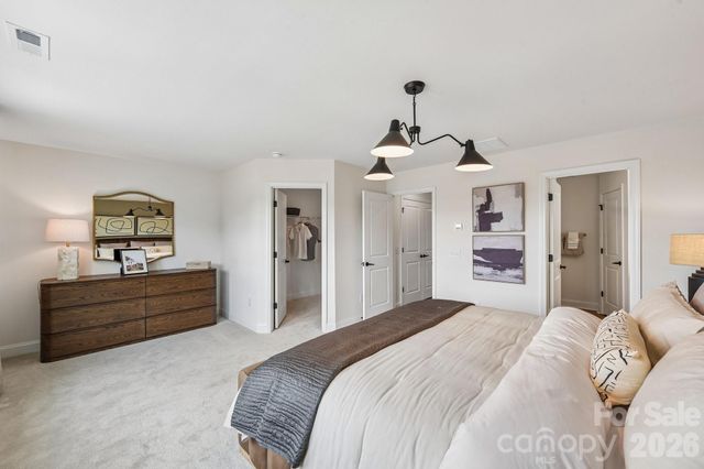 9024 Gulledge Court, Charlotte, NC 28262