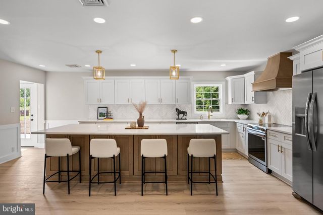 67 SPRINGERS BROOK RD, Shamong, NJ 08088