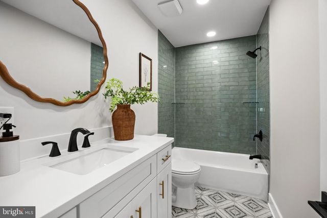 67 SPRINGERS BROOK RD, Shamong, NJ 08088