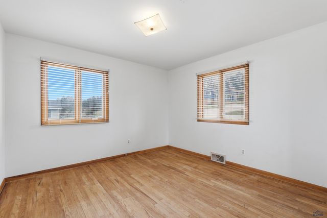 1216 ST ANDREW, Rapid City, SD 57701