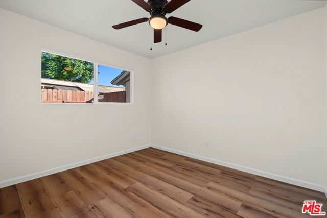 11508 Fenton Avenue, Los Angeles, CA 91342
