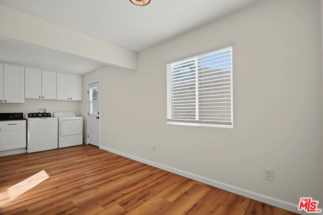 11508 Fenton Avenue, Los Angeles, CA 91342