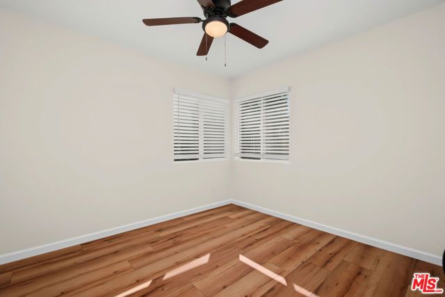 11508 Fenton Avenue, Los Angeles, CA 91342