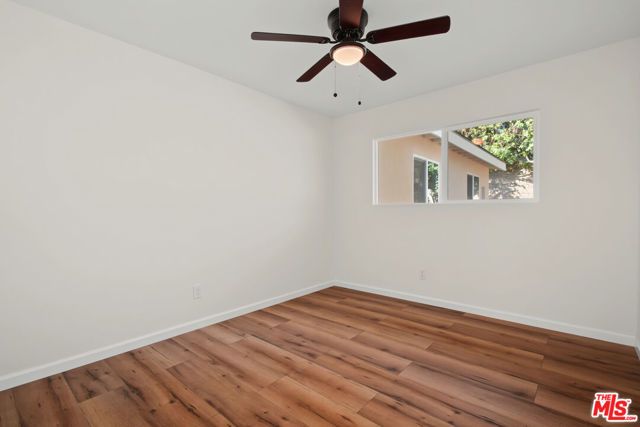 11508 Fenton Avenue, Los Angeles, CA 91342