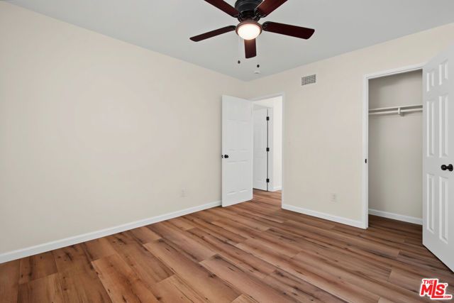 11508 Fenton Avenue, Los Angeles, CA 91342