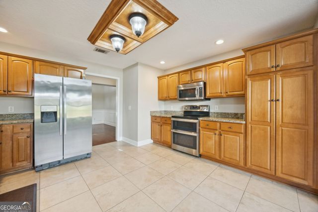 203 Cumberland Drive, Kingsland, GA 31548