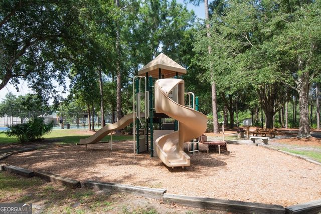 203 Cumberland Drive, Kingsland, GA 31548