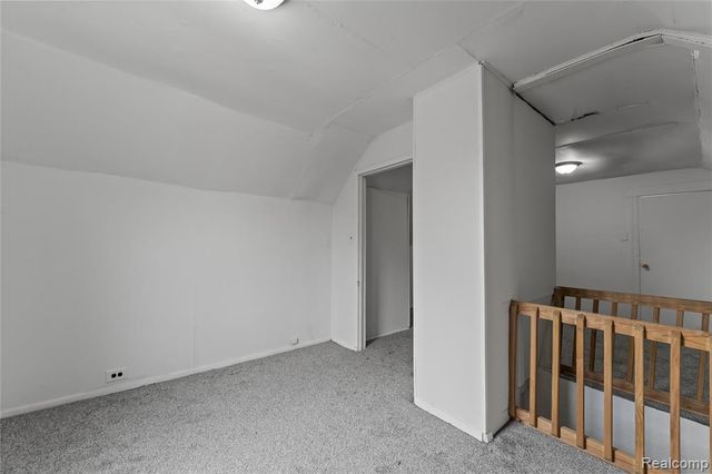 5808 Mcclellan Street, Detroit, MI 48213